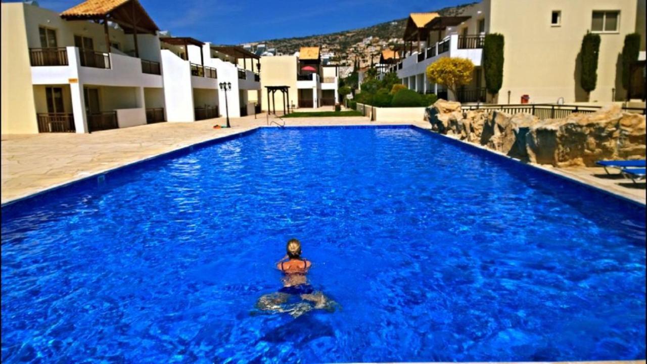 Pleasantly Furnished Apartment B201 With Large Terrace, Wi-Fi & Android Tv Péjia Kültér fotó